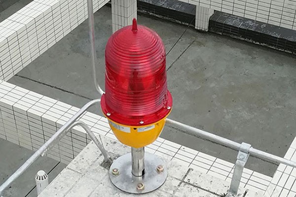 全方位介绍航空障碍灯与支架的安装规范要求说明