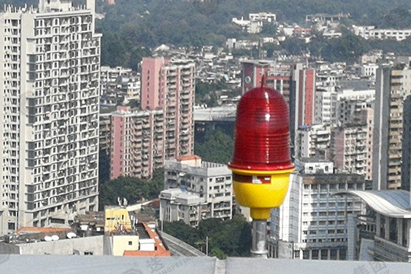 高楼与高楼之间安装航空障碍灯的距离是多少
